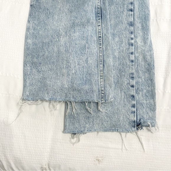 lioness STONE LIGHT WASH HIGH RISE WIDE LEG DISTRESSED RAW HEM JEANS - S - Picture 7 of 10